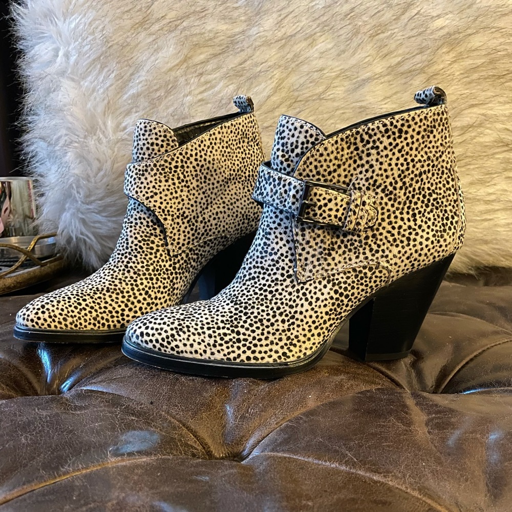 Dolce Vita booties
